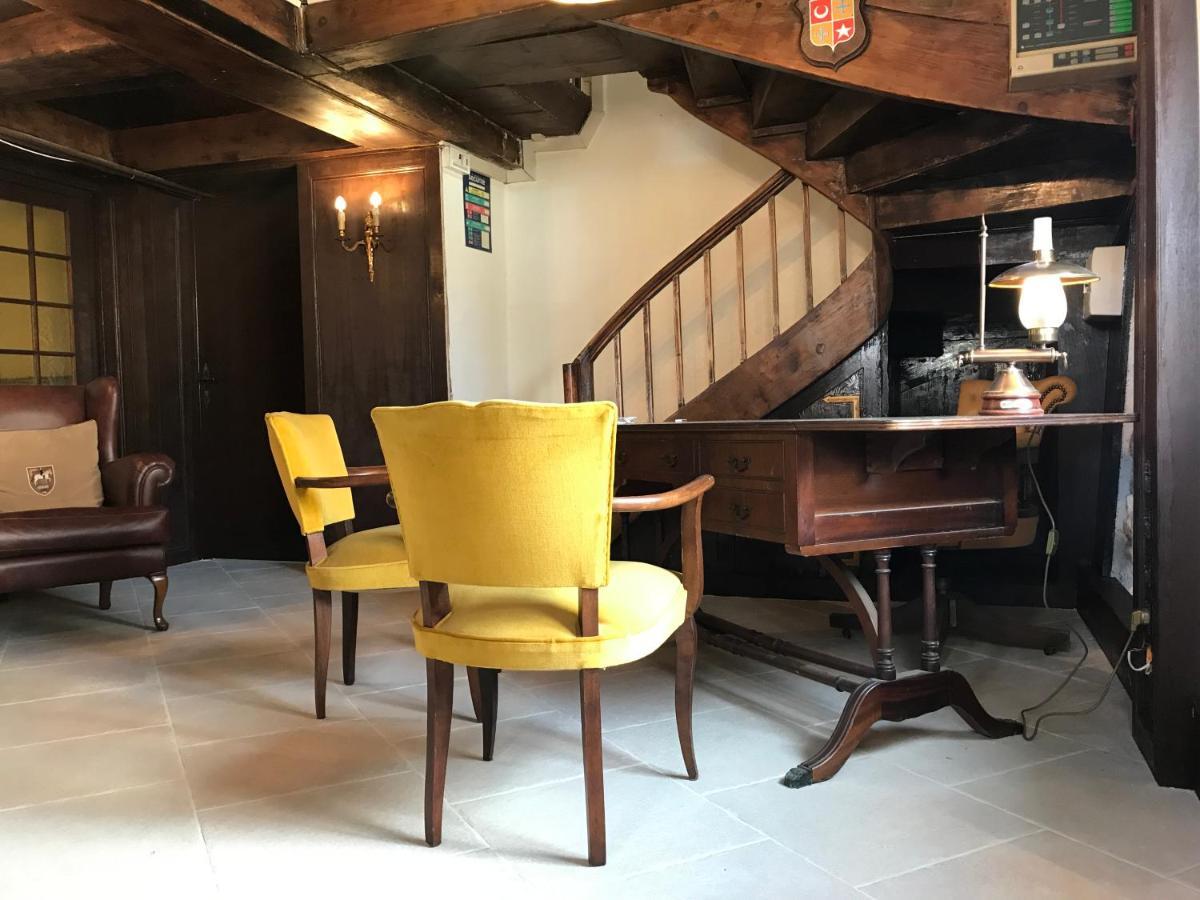 Hotel D'Artiste Pierrefontaine-les-Varans エクステリア 写真