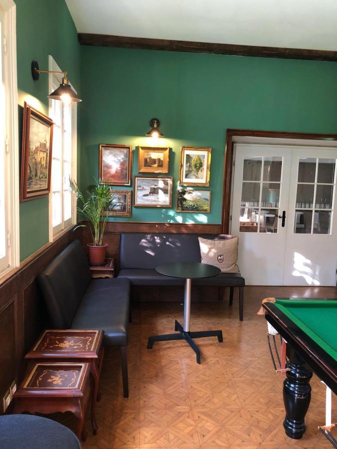 Hotel D'Artiste Pierrefontaine-les-Varans エクステリア 写真