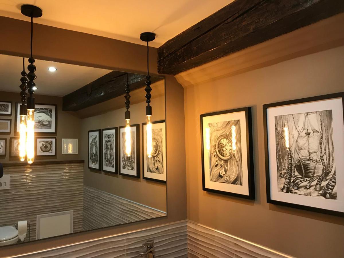 Hotel D'Artiste Pierrefontaine-les-Varans エクステリア 写真
