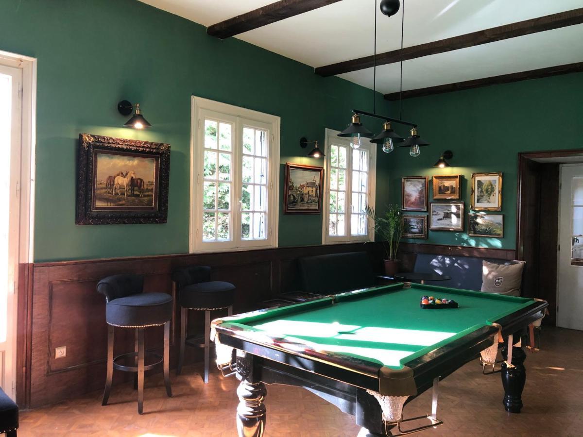 Hotel D'Artiste Pierrefontaine-les-Varans エクステリア 写真