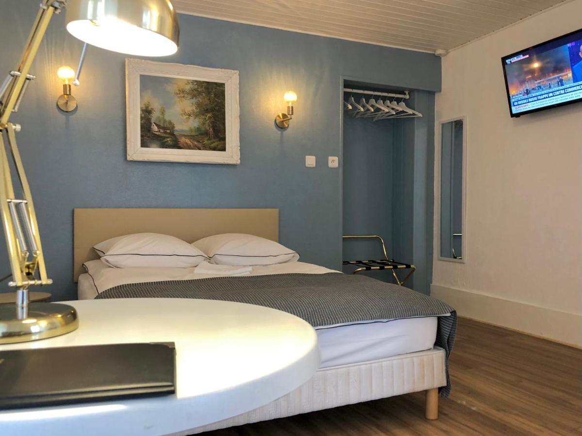Hotel D'Artiste Pierrefontaine-les-Varans エクステリア 写真